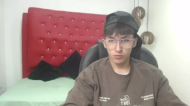 jeremy job online show from December 17, 2025, 11:38 am