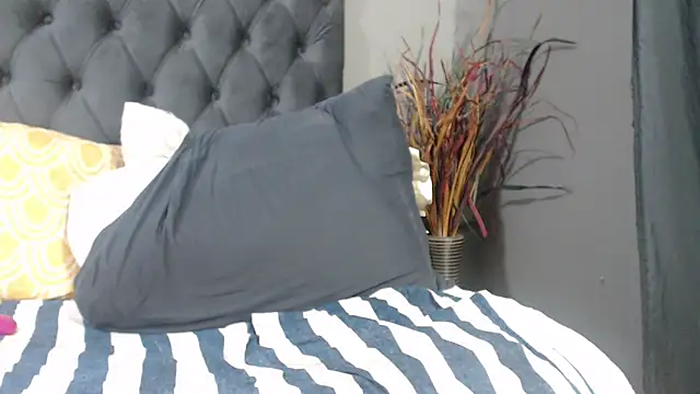 BasellBlue online show from February 13, 2026, 12:50 am