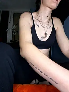 Er yes ass online show from January 11, 2026, 9:20 pm