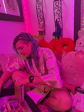 rosiebuddy online show from February 10, 2026, 6:45 pm