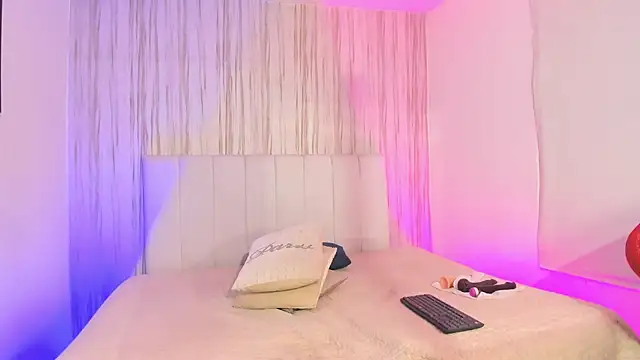 Snapshot of EdnaJara chatting on January 16, 2026, 6:50 am EdnaJara online show from January 16, 2026, 6:50 am