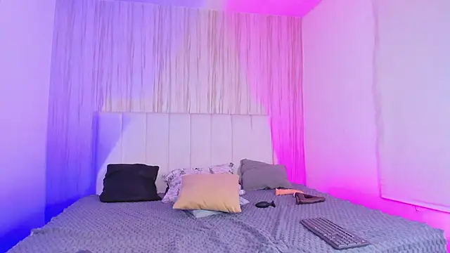 Snapshot of EdnaJara chatting on March 4, 2026, 4:07 am EdnaJara online show from March 4, 2026, 4:07 am