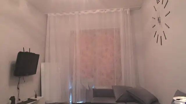 Snapshot of Fredd_Xanders chatting on June 14, 2026, 1:57 pm Fredd Xanders online show from June 14, 2026, 1:57 pm