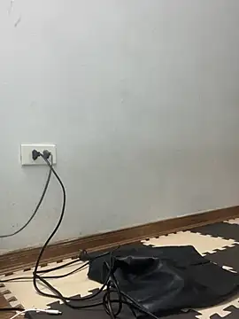 Hello honey online show from May 6, 2026, 3:50 pm