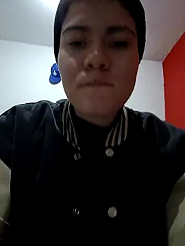 Snapshot of geminis_xxx chatting on February 13, 2026, 1:01 am geminis xxx online show from February 13, 2026, 1:01 am