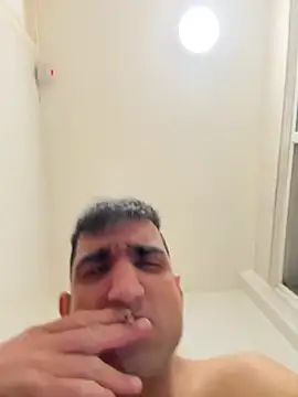 NaturalSunny online show from March 27, 2026, 2:28 am