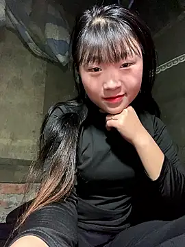 hinata-xx online show from January 12, 2026, 8:08 am