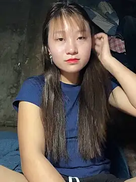 hinata-xx online show from March 2, 2026, 8:43 am