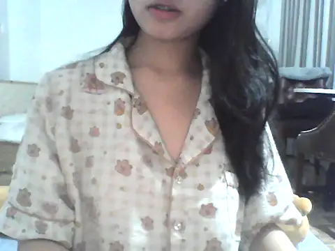 Snapshot of KellyCin chatting on December 14, 2025, 6:23 pm KellyCin online show from December 14, 2025, 6:23 pm