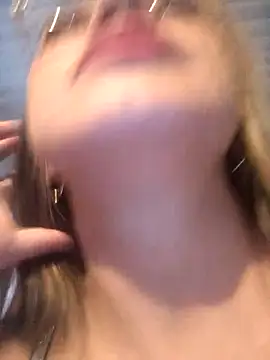 Charlott smi online show from March 20, 2026, 6:13 pm