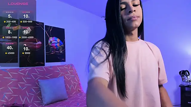 aleexxia online show from January 8, 2026, 9:06 pm