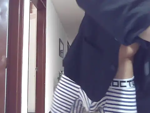 Patrick3 5556 online show from February 3, 2026, 12:32 pm