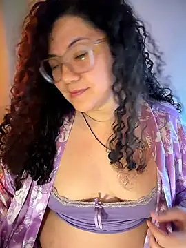VanesssaMilf  online show from May 13, 2026, 7:50 am