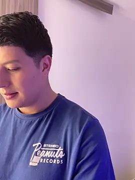 Goldenknight33 online show from February 3, 2026, 2:55 pm