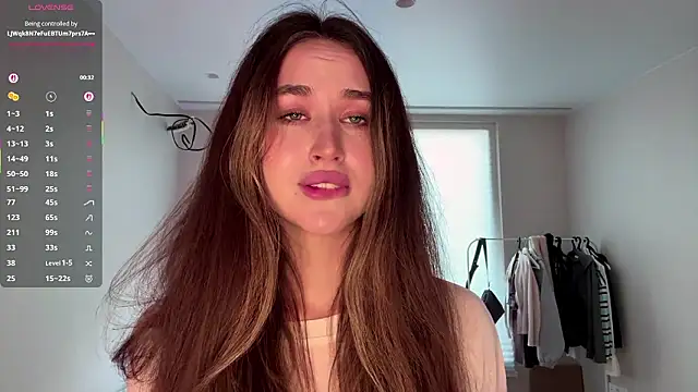 KiraBodrick online show from March 14, 2026, 3:06 pm