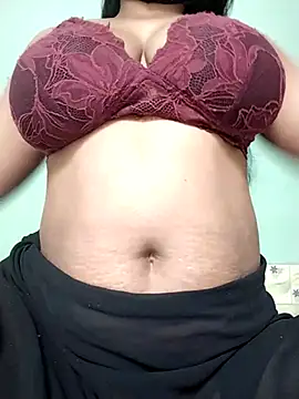 Uma-2 online show from February 17, 2026, 4:09 am