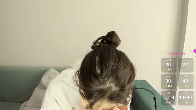 kimyjina online show from March 21, 2026, 3:11 am