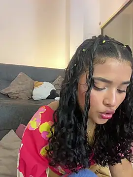 ladulcemary  online show from January 31, 2026, 7:34 pm