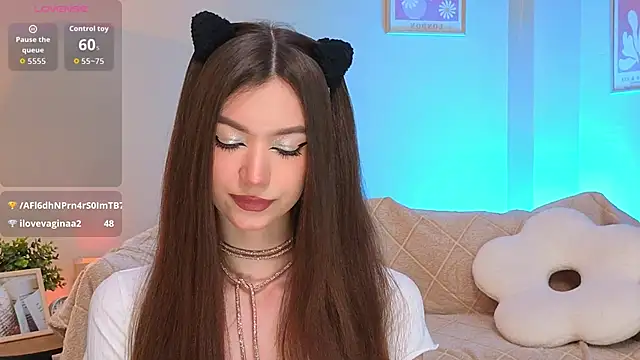 oliviaah  online show from January 13, 2026, 3:17 pm