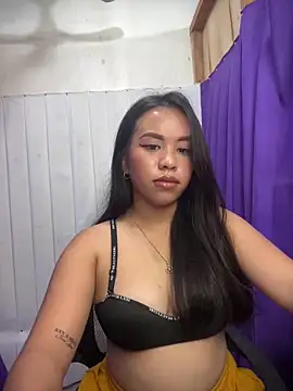 Lovely apple19 online show from March 2, 2026, 11:17 am