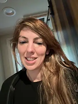 CelestialRuby online show from October 24, 2025, 2:35 pm