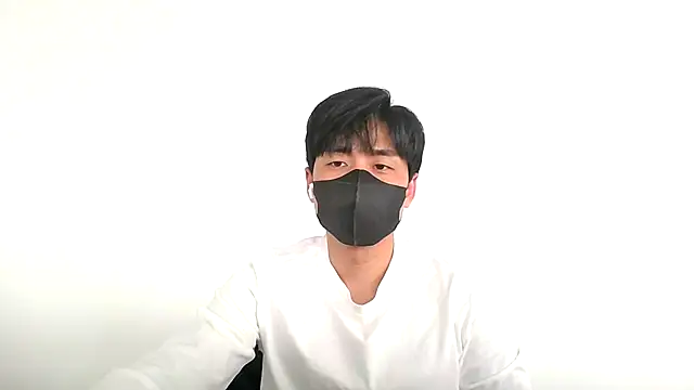 kimze7 online show from April 9, 2026, 6:41 am