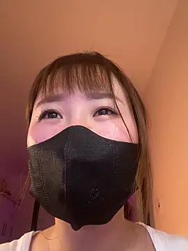 Miumeo20 online show from April 15, 2026, 4:47 pm