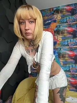 Tattoo  Moon online show from August 6, 2026, 12:45 am
