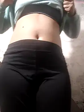 SubmissiveKaur online show from December 15, 2025, 10:08 am