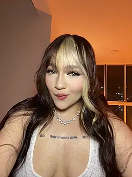 Daniela ruizz online show from July 10, 2026, 1:21 am