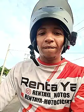 Snapshot of Andreskelly chatting on February 17, 2026, 12:12 pm Andreskelly online show from February 17, 2026, 12:12 pm