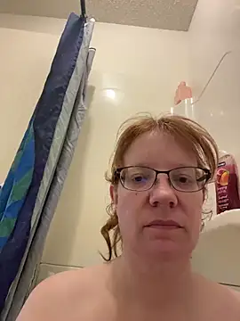 Lenaravenswood online show from February 25, 2026, 7:56 pm