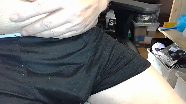 oldmann08 online show from June 30, 2026, 8:15 am