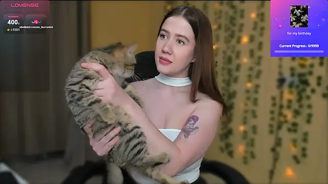 LunaViridis online show from December 16, 2025, 11:59 am