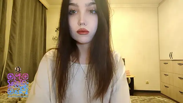 Snapshot of Qwami_Amie chatting on February 5, 2026, 1:16 pm Qwami Amie online show from February 5, 2026, 1:16 pm