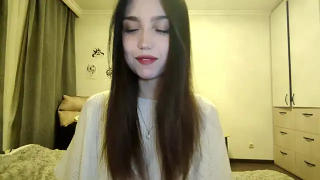 Snapshot of Qwami_Amie chatting on February 21, 2026, 2:51 pm Qwami Amie online show from February 21, 2026, 2:51 pm