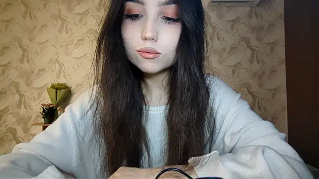 Snapshot of Qwami_Amie chatting on March 14, 2026, 2:11 pm Qwami Amie online show from March 14, 2026, 2:11 pm