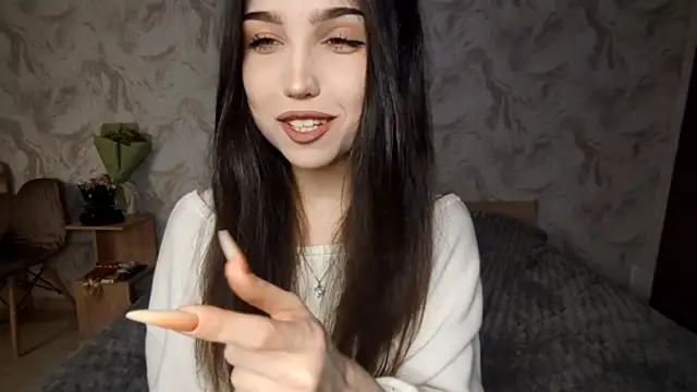 Snapshot of Qwami_Amie chatting on March 23, 2026, 3:05 pm Qwami Amie online show from March 23, 2026, 3:05 pm