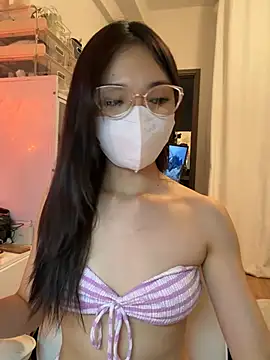 mimichannn99 online show from May 2, 2026, 10:31 am