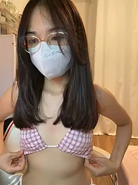 mimichannn99 online show from June 2, 2026, 11:40 pm