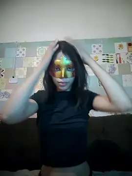 analuizaxxny online show from March 23, 2026, 11:31 pm