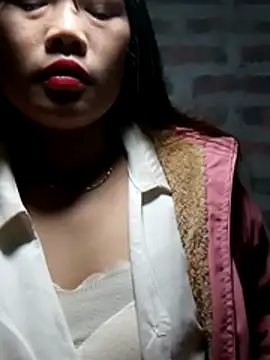 yana-zz online show from February 23, 2026, 6:27 pm