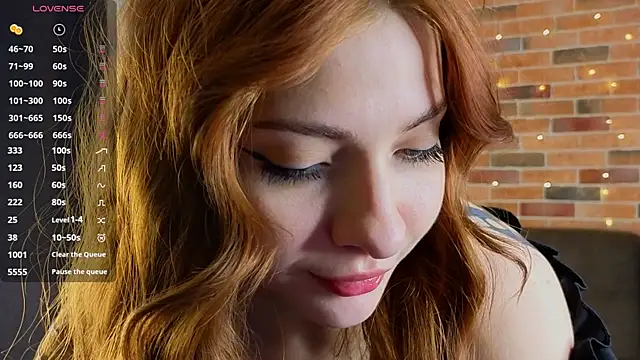 VelvetZephra online show from April 23, 2026, 3:14 pm