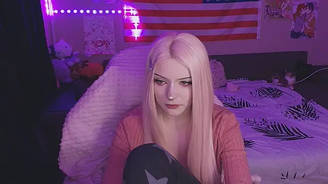 midnight memories online show from April 1, 2026, 6:16 pm