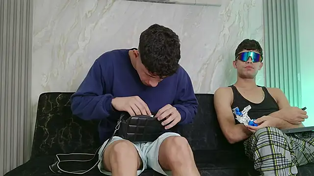 YOUNG GUYS1 online show from May 24, 2026, 7:13 am