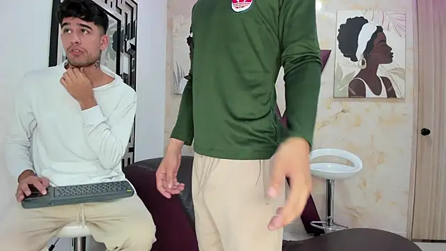 YOUNG GUYS1 online show from May 28, 2026, 7:38 am