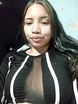 liliymike19 online show from January 14, 2026, 3:34 am