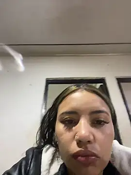 Snapshot of liliymike19 chatting on January 18, 2026, 2:59 am liliymike19 online show from January 18, 2026, 2:59 am