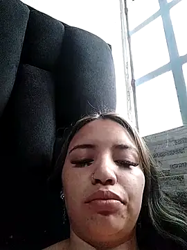 Snapshot of liliymike19 chatting on February 1, 2026, 4:38 pm liliymike19 online show from February 1, 2026, 4:38 pm