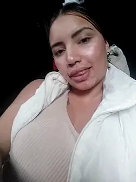 Snapshot of liliymike19 chatting on February 5, 2026, 9:30 pm liliymike19 online show from February 5, 2026, 9:30 pm